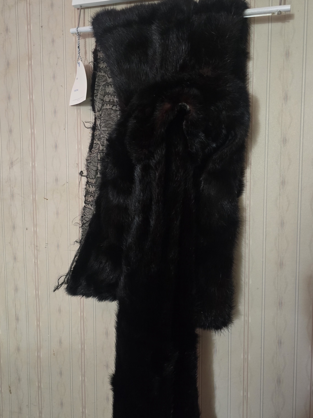 Luxurious Black Fur Scarf / Stole